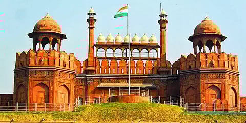 விரைவுச் செய்திகள்: இன்றும், நாளையும் மழைக்கு வாய்ப்பு | செங்கோட்டையை பார்வையிட தடை