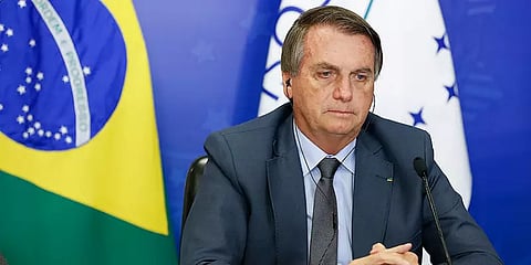 கொரோனா தொடர்பான தவறான தகவல்களை பரப்பியதாக பிரேசில் அதிபரின் யூட்யூப் வீடியோக்கள் நீக்கம்