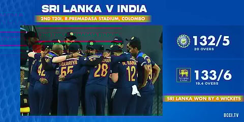 டி20 கிரிக்கெட்: இந்தியாவை 4 விக்கெட் வித்தியாசத்தில் வென்ற இலங்கை