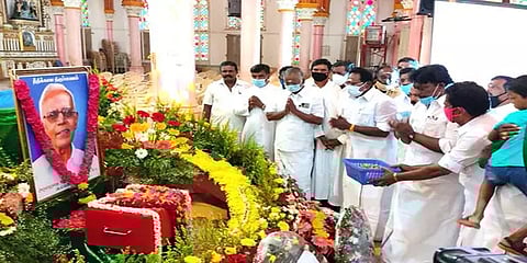 மதுரை: எங்கள் மீது சுமத்தப்படும் குற்றச்சாட்டுகளை சந்திக்கத் தயார் - செல்லூர் ராஜூ