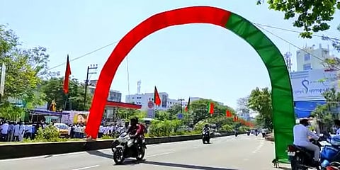 புதுச்சேரி: மீண்டும் தலையெடுக்கும் பேனர் கலாசாரம்