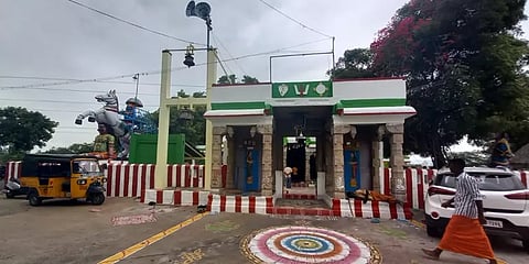 திருமங்கலம்: பூசாரியின் அருள்வாக்கால் கோயிலுக்குள் சென்ற பட்டியலின மக்கள்