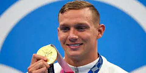 ஒலிம்பிக் நீச்சலில் 4ஆவது தங்கம் வென்ற அமெரிக்க வீரர்