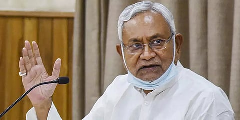 பெகாசஸ் உளவு விவகாரம்: நிதீஷ் குமார் நிலைப்பாட்டால் பாஜக கூட்டணியில் சலசலப்பு