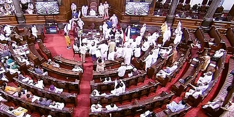 நாடாளுமன்ற முடக்கத்தை தவிர்க்க 'சமாதான' ஆயுதம் - மத்திய அரசின் புதிய வியூகம் பலன் தருமா?