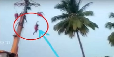 கிருஷ்ணகிரி: அலகு குத்தி நேர்த்திக்கடன் செலுத்தியபோது கிரேனில் இருந்து கீழே விழுந்த பக்தர்