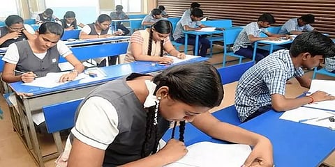 தமிழகத்தில் இன்று தொடங்குகிறது பிளஸ் டூ துணைத் தேர்வுகள்