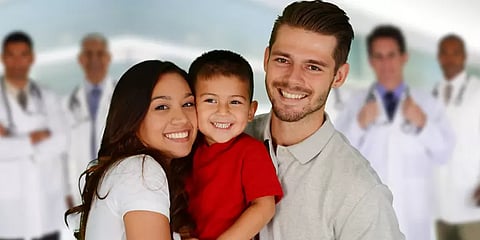 சரியான நேரத்தில் நன்மை பயக்கும் குடும்பக் காப்பீடு A to Z - நிபுணரின் எளிய விளக்கம்