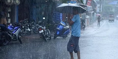 தமிழகத்தில் 5 நாட்கள் கனமழைக்கு வாய்ப்பு - வானிலை ஆய்வு மையம்