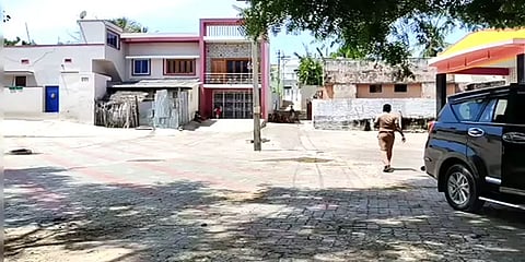 ராமேஸ்வரம்: திமுக பிரமுகர் வீட்டில் 2 மணி நேரத்திற்கும் மேலாக ரெய்டு