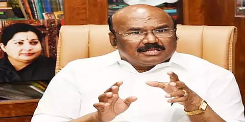 ''அதிமுகவுக்கு களங்கம் ஏற்படுத்த வேண்டும் என்பதற்காகவே ரெய்டு'' - ஜெயக்குமார்