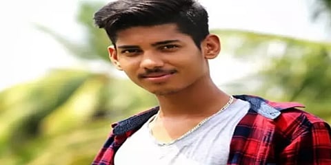 திருவாரூர்: இளைஞர் குத்திக் கொலை - பப்ஜி விளையாட்டில் ஏற்பட்ட முன்விரோதம் காரணமா?