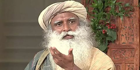 "நாட்டில் நிலவும் பிரச்னைகளைத் தீர்ப்போம்... புதிய பிரச்னைகள் வேண்டாமே!'' - ஜகி வாசுதேவ்