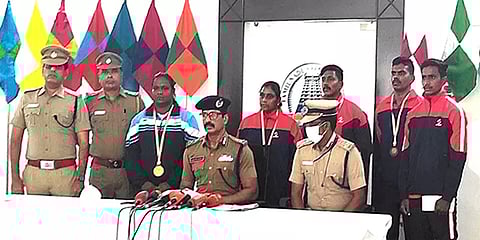 சென்னை: விளையாட்டு போட்டிகளில் பதக்கங்களை வென்ற ஆயுதப்படை போலீசாருக்கு பாராட்டு