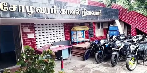 சென்னை: பைக் ரேஸில் ஈடுபட்டதாக 8 இருசக்கர வாகனங்கள் பறிமுதல்