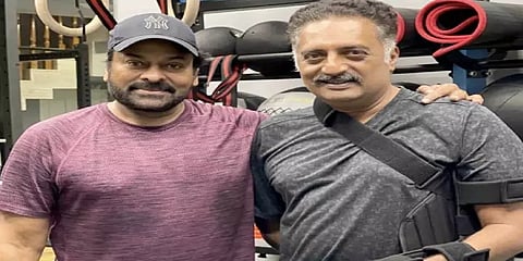 ஜிம்மில் சிரஞ்சீவியுடன் பிரகாஷ் ராஜ்: அறுவை சிகிச்சைக்குப்பின் வெளியிட்ட புகைப்படம்