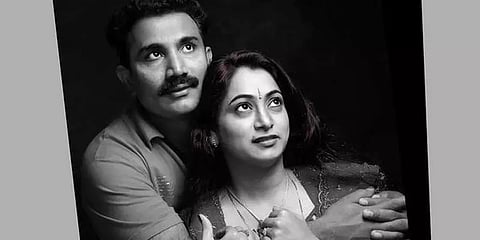 மங்களூரு: கொரோனா பயத்தில் தம்பதி தூக்குப்போட்டு தற்கொலை - சிக்கிய உருக்கமான கடிதம்