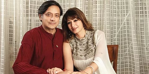 மனைவி சுனந்தா புஷ்கர் மரண வழக்கு; சசி தரூர் விடுவிப்பு - டெல்லி சிறப்பு நீதிமன்றம்