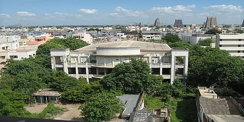 மதுரையின் "cinema paradiso" - தங்கம் திரையரங்கின் சிலிர்ப்பூட்டும் கதை!