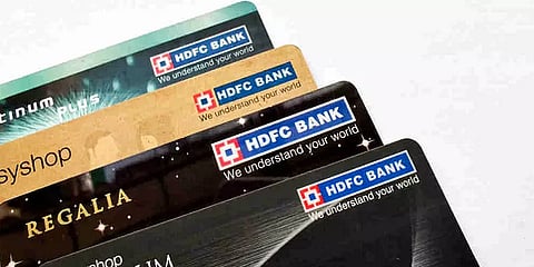 புதிய கிரெடிட் கார்டுகளை விநியோகிக்க ஹெச்டிஎஃப்சி வங்கிக்கு ரிசர்வ் வங்கி அனுமதி