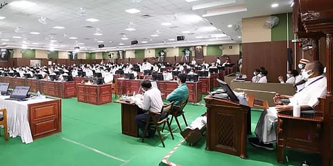 சபாநாயகரை பார்த்து துரைமுருகன் கேட்ட கேள்வி: சிரிப்பலையில் மூழ்கிய பேரவை