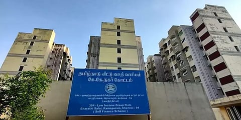 சென்னை ராமாபுரம் வீட்டுவசதி வாரிய குடியிருப்புகளும் தரமற்று கட்டப்பட்டிருப்பதாக புகார்