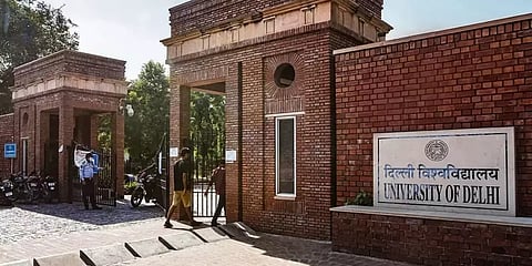 டெல்லி பல்கலை.யில் தமிழ் எழுத்தாளர்களின் படைப்புகள் இரவோடு இரவாக நீக்கம்