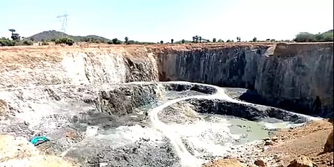 அனுமதியின்றி கனிம முறைகேடுகளில் ஈடுபட்டால் கடும் நடவடிக்கை: காஞ்சிபுரம் மாவட்ட ஆட்சியர்