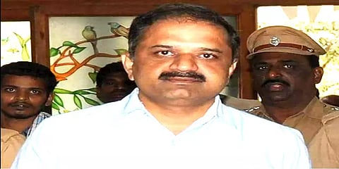 அற்புதம்மாள் கோரிக்கையை ஏற்று பேரறிவாளனுக்கு மேலும் ஒருமாதம் பரோல் நீட்டிப்பு