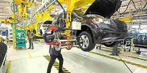 "உங்கள் வார்த்தைகள் உதவாது!" - மத்திய அரசுக்கு எதிராக கொந்தளிக்கும் ஆட்டோ மொபைல் துறையினர்