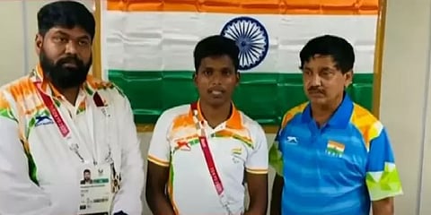 பாராலிம்பிக்கில் வெள்ளி வென்ற மாரியப்பனுக்கு ரூ.2 கோடி ஊக்கப்பரிசு - முதல்வர் அறிவிப்பு