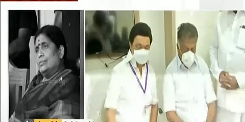 கலங்கிய ஓ.பி.எஸ் - தட்டிக்கொடுத்து ஆறுதல் கூறிய ஸ்டாலின்!