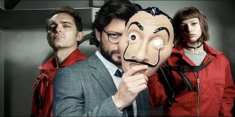பொய் காரணம் வேண்டாம்: Money Heist வெளியீட்டு நாளில் ஊழியர்களுக்கு விடுமுறை அளித்த நிறுவனம்
