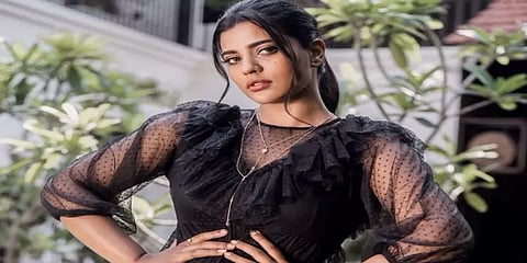 ஐஸ்வர்யா ராஜேஷின் கவனம் ஈர்க்கும் புகைப்படங்கள்