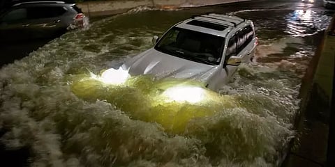 அமெரிக்காவை புரட்டிப் போட்ட ஐடா புயல்: நியூயார்க், நியூஜெர்சியில் பெரும் சேதம்