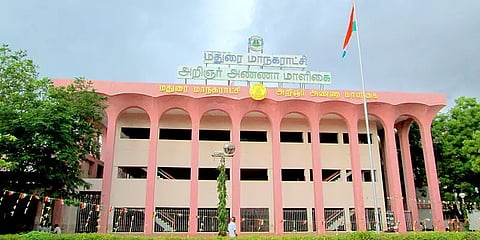 வியாபாரிகள், பணியாளர்கள் கொரோனா தடுப்பூசி செலுத்தாவிடில் நடவடிக்கை - மதுரை மாநகராட்சி