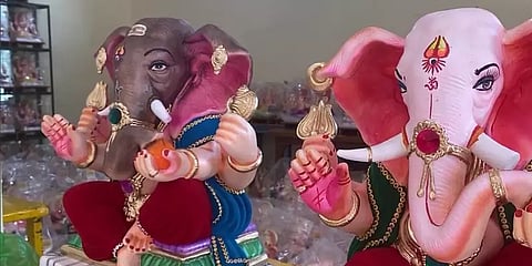 மகாராஷ்டிரா: விநாயகர் சிலைகளை தயாரிக்கும் சிறைக் கைதிகள்