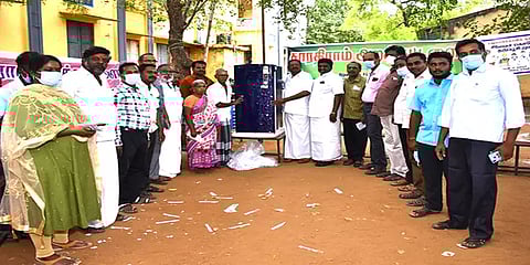 நெல்லை: தடுப்பூசி போட்டுக்கொண்டால் டிவி, பிரிட்ஜ்: அறக்கட்டளை அறிவிப்பால் குவிந்த கூட்டம்