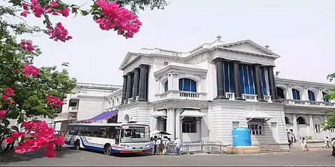 பத்திரிகையாளர்களுக்கு நல வாரியம் - தமிழக அரசு அறிவிப்பு