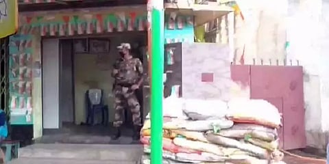 பாஜக எம்.பி இல்லத்தில் வெடிகுண்டு தாக்குதல்: மேற்கு வங்கத்தில் தொடரும் அரசியல் வன்முறை