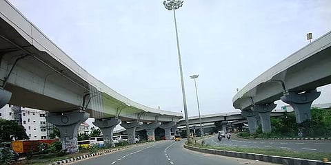 சென்னை பாடி மேம்பாலத்தின் கீழ் 100 அடி சாலையில் தொடர் கொள்ளை சம்பவம்; மக்கள் அச்சம்