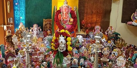 1000-க்கும் மேற்பட்ட விநாயகர் உருவங்கள்... பட்டதாரி மாணவரின் ஆச்சர்ய கலெக்ஷன்ஸ்!