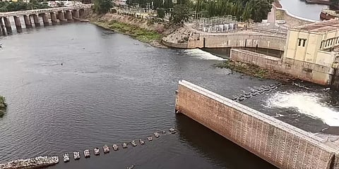 கீழ்பவானி வாய்க்கால் சீரமைப்பு பணி நிறைவு: மீண்டும் பாசனத்துக்கான நீர் திறப்பு