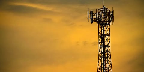 உஷார்: டவர் அமைக்க இடம் கொடுத்தால் பணம் தருவதாக கூறி நூதன மோசடி