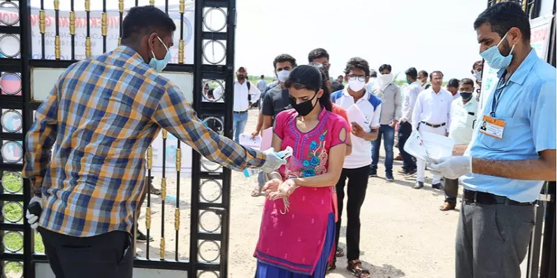 தற்கொலை என்ற தவறான முடிவுகளை தடுக்க பெற்றோர் செய்ய வேண்டியது என்ன? - நிபுணர் ஆலோசனை