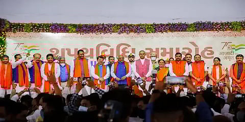 பூபேந்திர படேல் அமைச்சரவையில் புதுமுகப் பட்டாளம்! - குஜராத்தில் பாஜக 'பக்கா' வியூகம்!