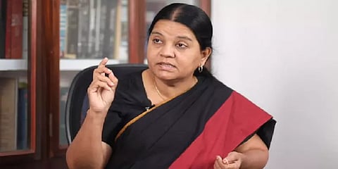 “எங்களைவிட இளைஞர்கள் தீவிர பெரியாரிஸ்டாக இருக்கிறார்கள்” - வழக்கறிஞர் அருள்மொழி பேட்டி