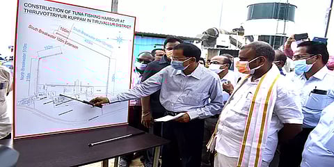 சென்னை: திருவொற்றியூர் துறைமுகத்தின் மூலம் 8 ஆயிரம் பேருக்கு வேலை வாய்ப்பு: எல்.முருகன்