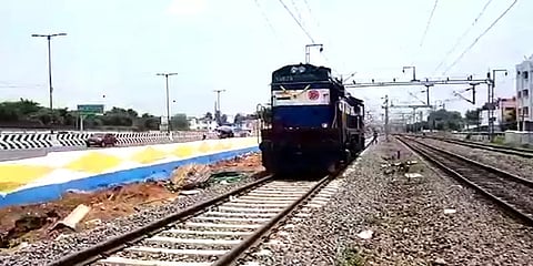 தாம்பரம் டூ செங்கல்பட்டு: மூன்றாவது ரயில் பாதையில் இன்று நடைபெற்ற சோதனை ஓட்டம்