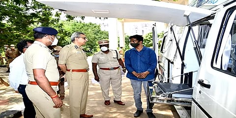 சென்னை காவல் துறைக்கு அதிநவீன எக்ஸ்ரே ஸ்கேனர் பாதுகாப்பு வாகனம்